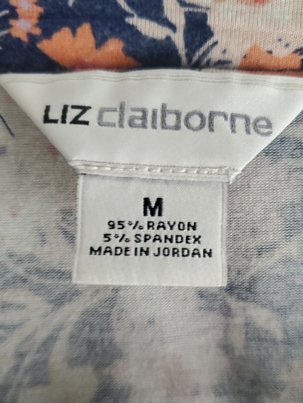 Liz Claiborne Navy Short Sleeve V-Neck Top with Peach & Cream Floral - Picture 4 of 5